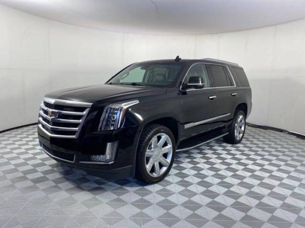 2018 Black Escalade Luxury Front Right