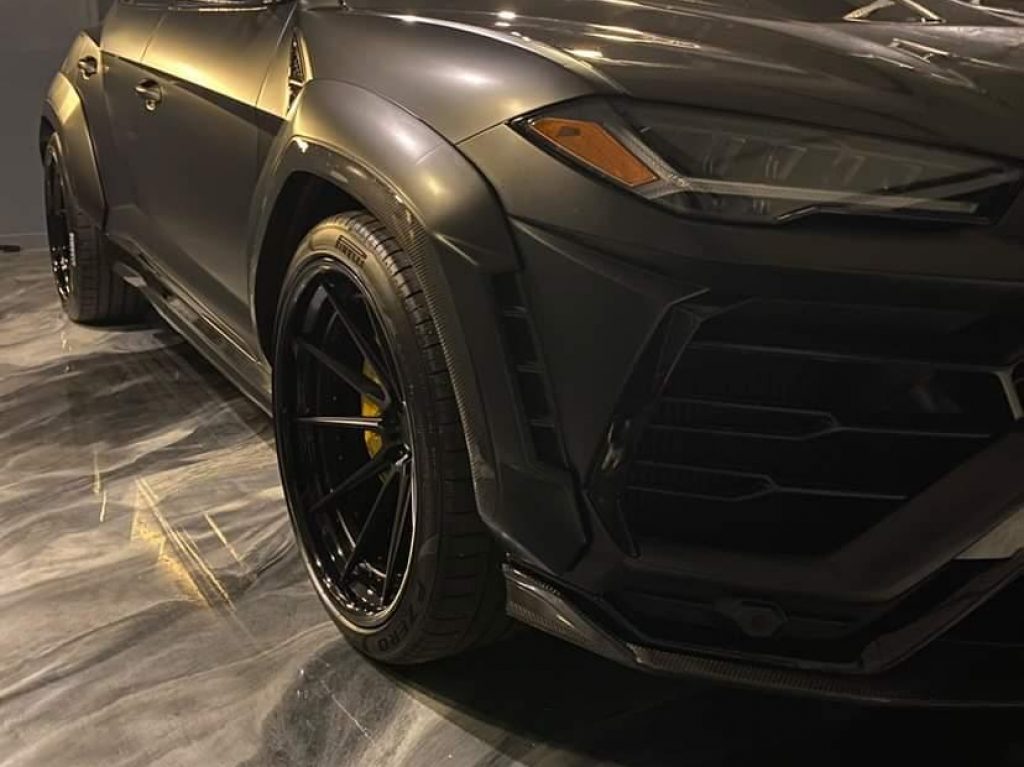 Black Lamborghini Urus Rental Atlanta