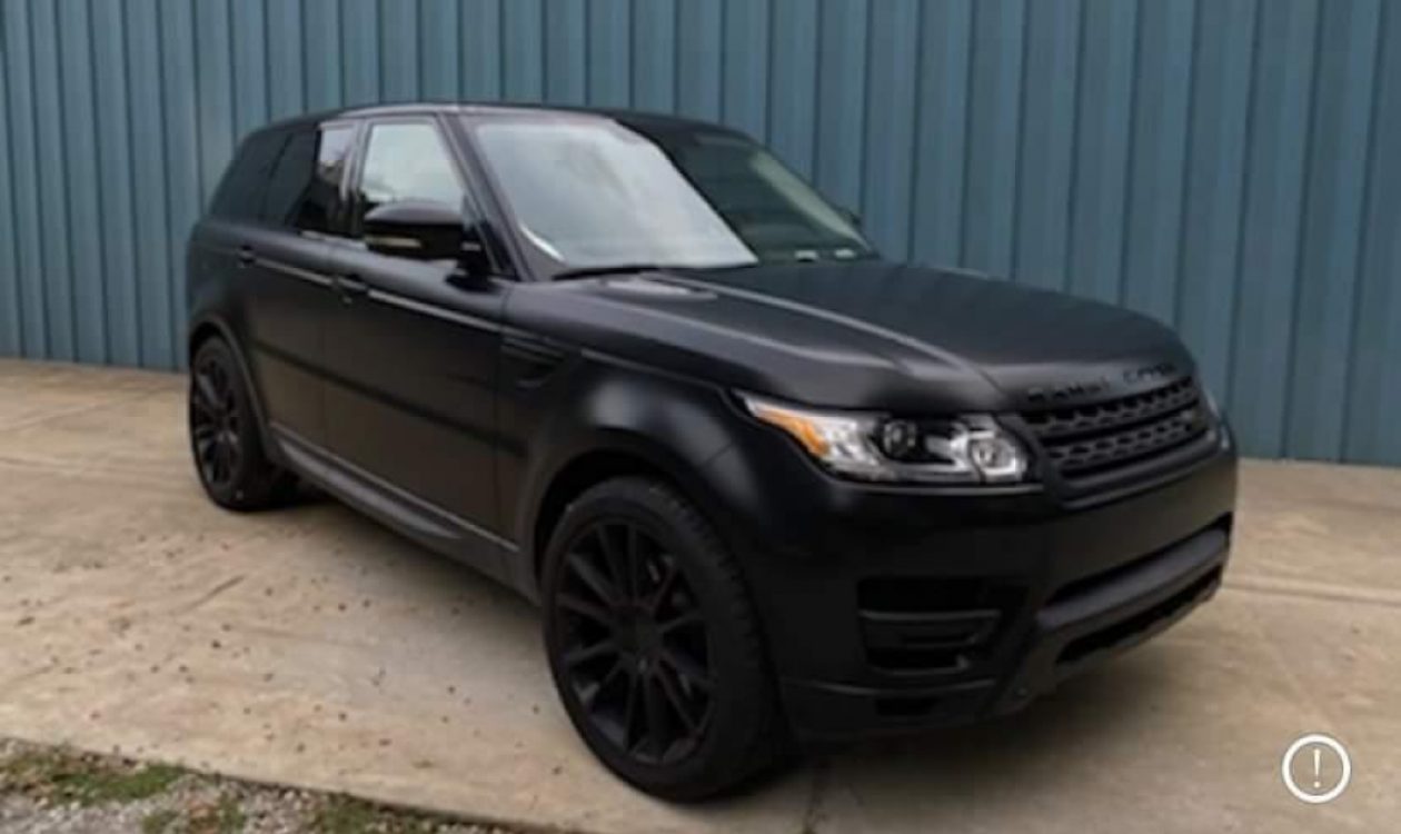 Black Range Rover side view