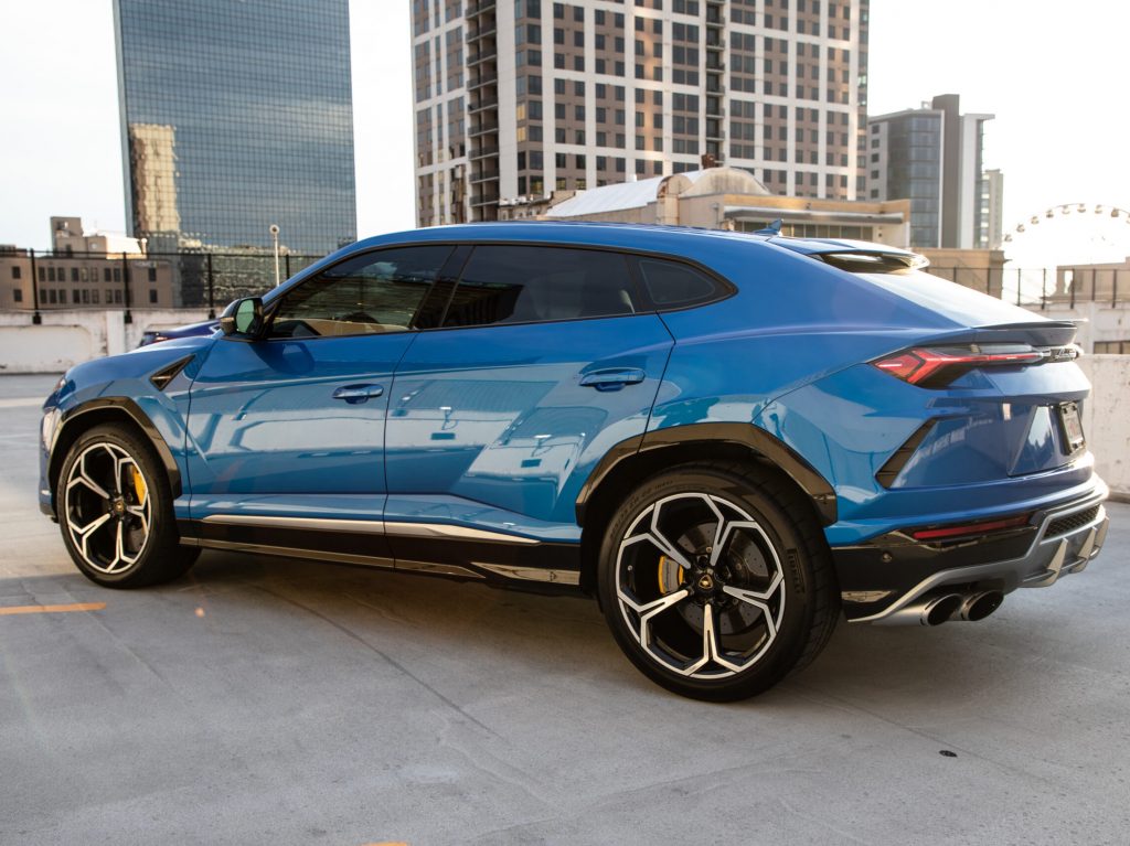 Lamborghini Urus Rental (20)