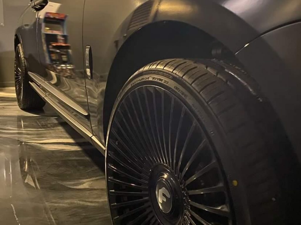 Picture Of Lamborghini Wheels